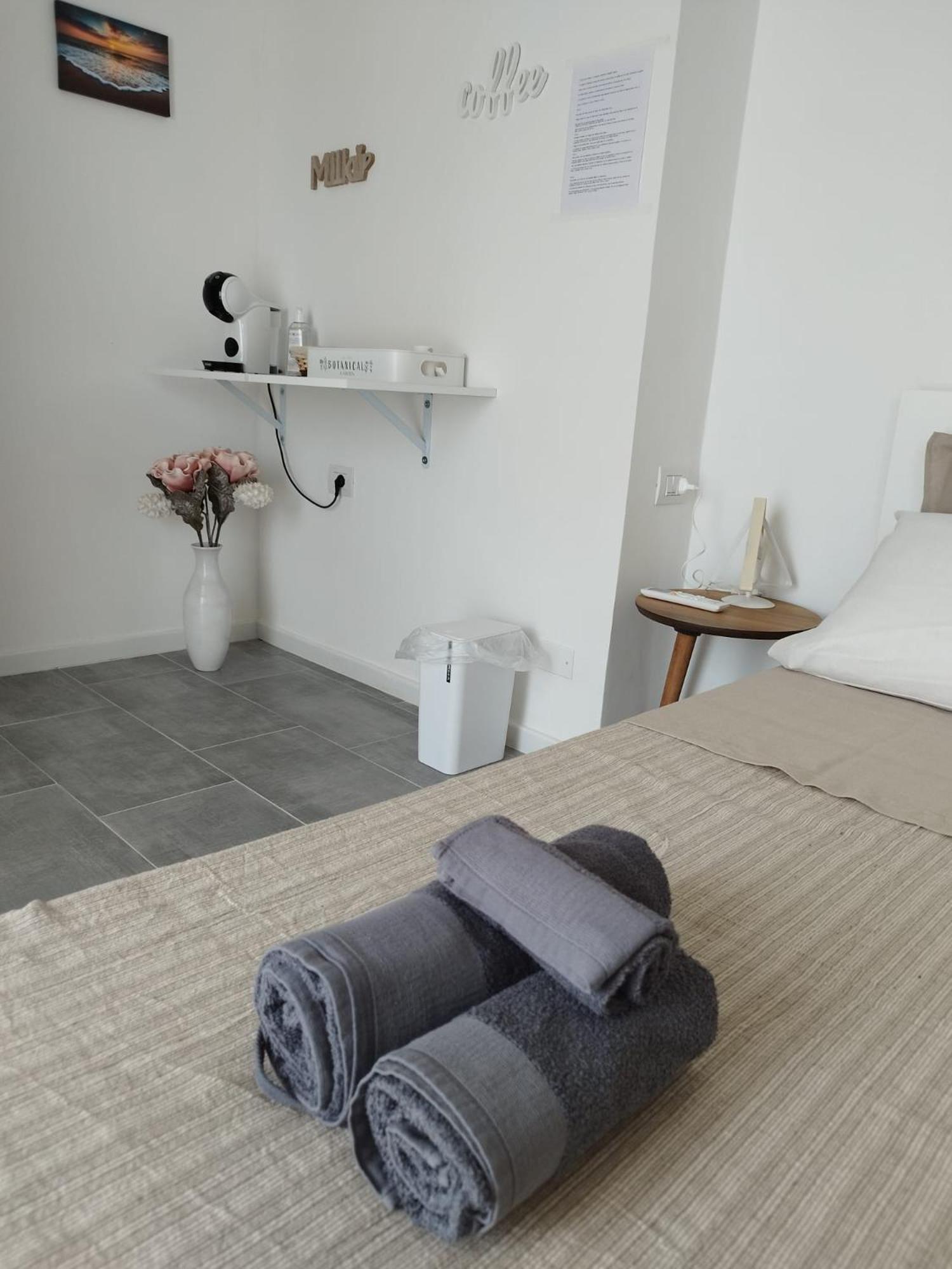 B&B Casa Balai 72 A 100 Mt Dal Mare Porto Torres Exteriör bild